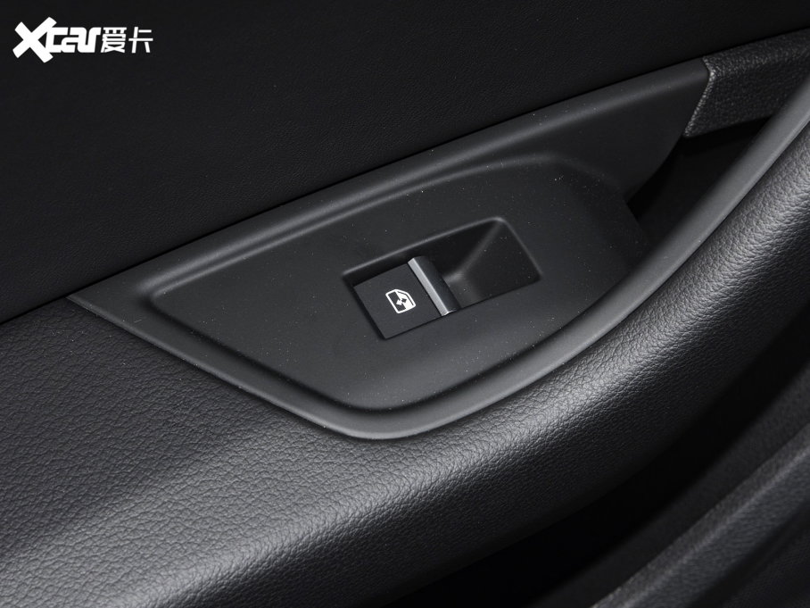 2023WA5 Sportback 40 TFSI rЄӸ