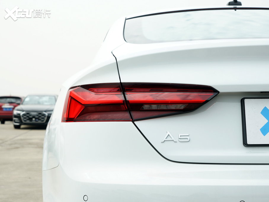 2023WA5 Sportback 40 TFSI quattro AӸ