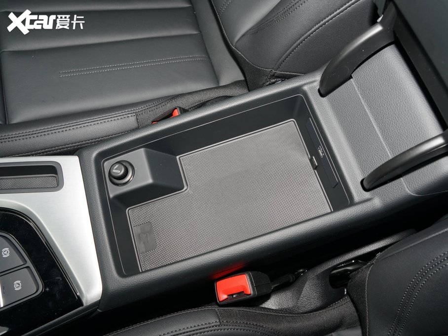 2023WA5 Sportback 40 TFSI quattro AӸ