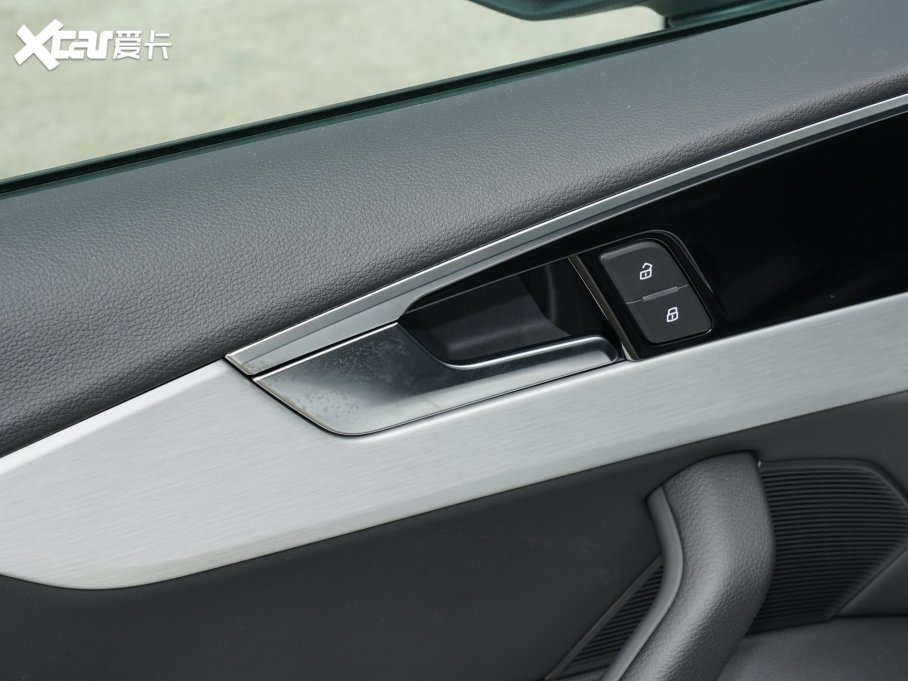 2023WA5 Sportback 40 TFSI quattro AӸ