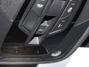 2023Sportback 40 TFSI rЄӸ п؅^