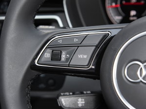 2023Sportback 40 TFSI rЄӸ п؅^