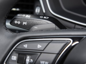 2023Sportback 40 TFSI rЄӸ п؅^