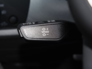 2023Sportback 40 TFSI rЄӸ п؅^