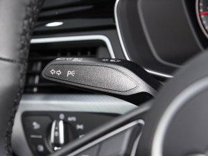 2023Sportback 40 TFSI rЄӸ п؅^