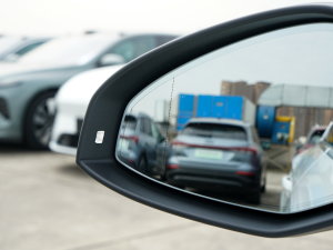 2023Sportback 40 TFSI quattro AӸ ^