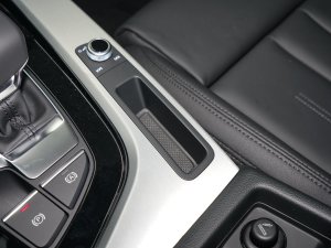 2023Sportback 40 TFSI quattro AӸ g