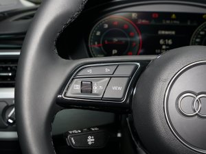 2023Sportback 40 TFSI quattro AӸ п؅^