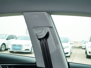 2023Sportback 45 TFSI quattro xӸ g