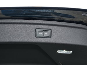 2023Sportback 45 TFSI quattro xӸ g