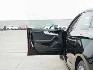 2023Sportback 45 TFSI quattro xӸ {λ܇T