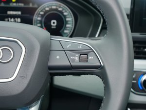 2023Sportback 45 TFSI quattro xӸ п؅^