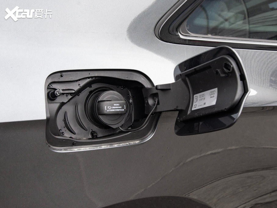 2023WA5 Coupe Coupe 40 TFSI rЄӸ