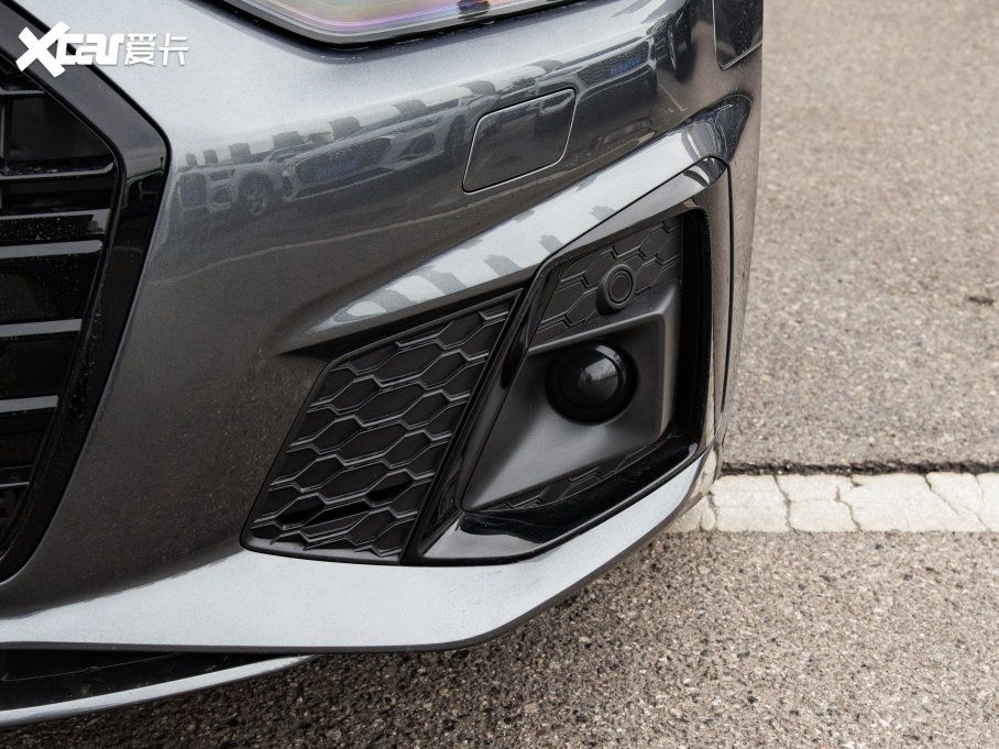 2023WA5 Coupe Coupe 40 TFSI rЄӸ