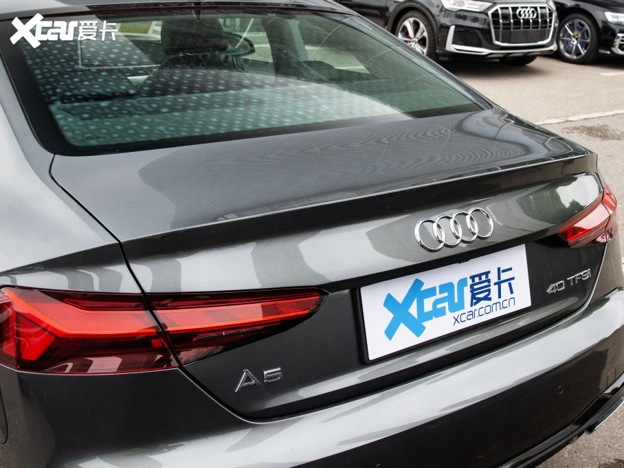 2023WA5 Coupe Coupe 40 TFSI rЄӸ