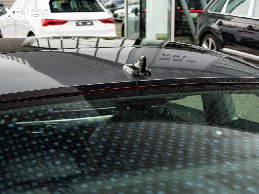 2023WA5 Coupe Coupe 40 TFSI rЄӸ