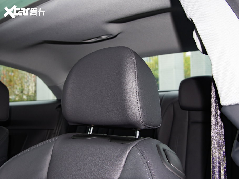 2023WA5 Coupe Coupe 40 TFSI rЄӸ