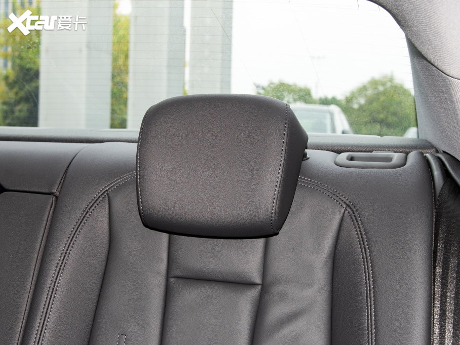 2023��W��A5 Coupe Coupe 40 TFSI �r�ЄӸ���