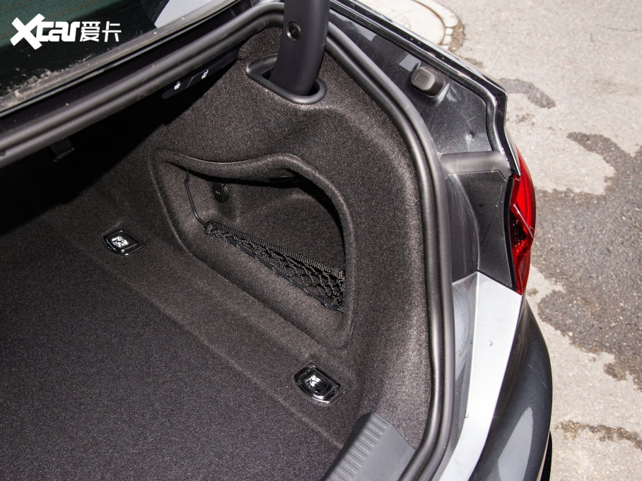 2023WA5 Coupe Coupe 40 TFSI rЄӸ