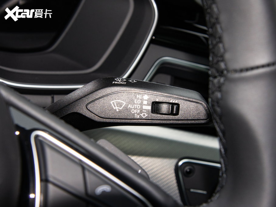 2023WA5 Coupe Coupe 40 TFSI rЄӸ