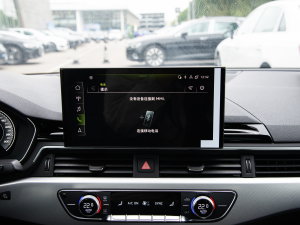 2023Coupe 40 TFSI rЄӸ п؅^