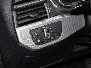 2023Coupe 40 TFSI rЄӸ п؅^(q)