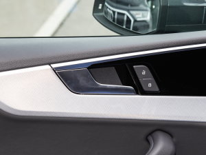 2023Coupe 40 TFSI rЄӸ п؅^(q)