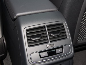 2023Coupe 40 TFSI rЄӸ п؅^(q)