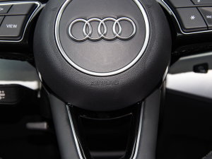 2023Coupe 40 TFSI rЄӸ п؅^