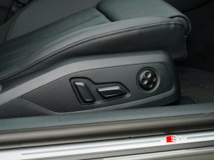 2023��Cabriolet 40 TFSI �r�ЄӸ��� ���g����