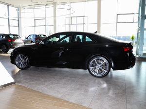 2023款S5 3.0T Coupe 正侧（左）