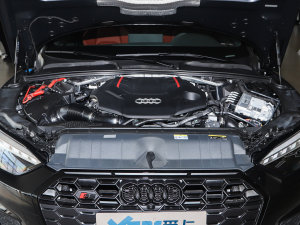 2023款S5 3.0T Coupe 发动机