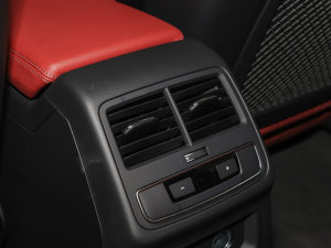 2023��S4 3.0TFSI �п؅^