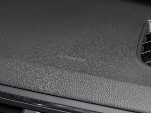 2023��S4 3.0TFSI �п؅^