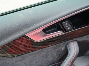 2023��S4 Avant 3.0TFSI �п؅^