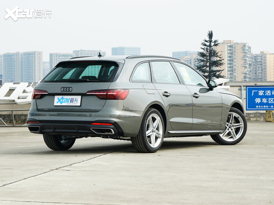 2023µA4 Avant Avant 40 TFSI ʱж