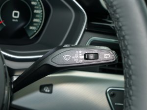 2023Avant 40 TFSI rЄӸ п؅^