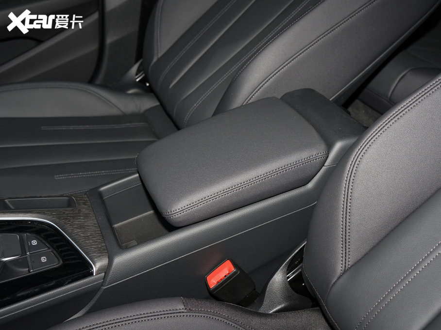 2023WA4(M) allroad quattro