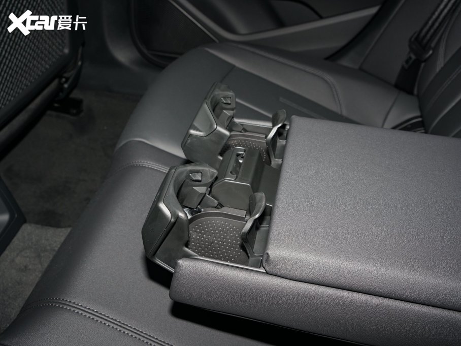 2023WA4(M) allroad quattro