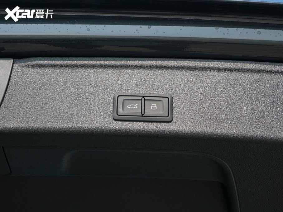 2023WA4(M) allroad quattro