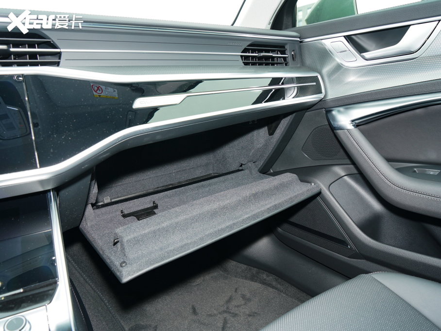 2023WA6 а allroad quattro 55 TFSI ԽҰ