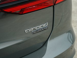 2023allroad quattro 55 TFSI ԽҰ ^