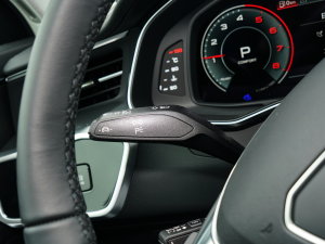 2023allroad quattro 55 TFSI ԽҰ п؅^