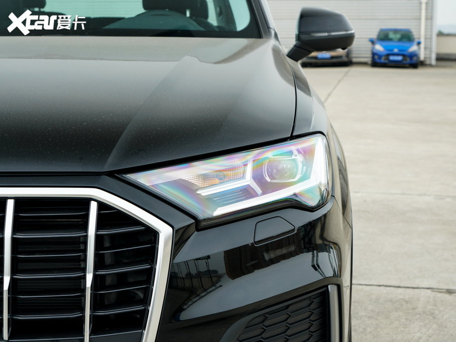 2023��W��Q7 45 TFSI quattro S line�\����