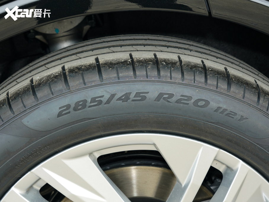 2023��W��Q7 45 TFSI quattro S line�\����