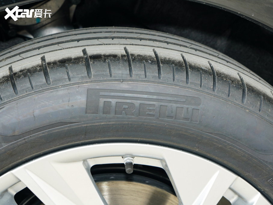 2023��W��Q7 45 TFSI quattro S line�\����