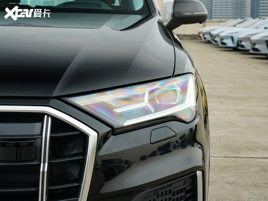 2023?yun)WQ7 55 TFSI quattro S F