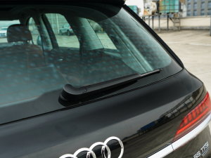 202355 TFSI quattro S line\ ^