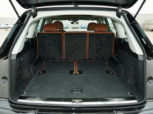 202355 TFSI quattro S line\ g