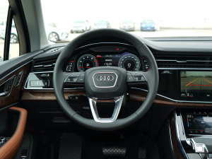 202355 TFSI quattro S Line˶ 